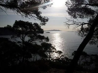 Holiday home Maison De Charme Pres De La Climatisee Saint-Cyr-sur-Mer