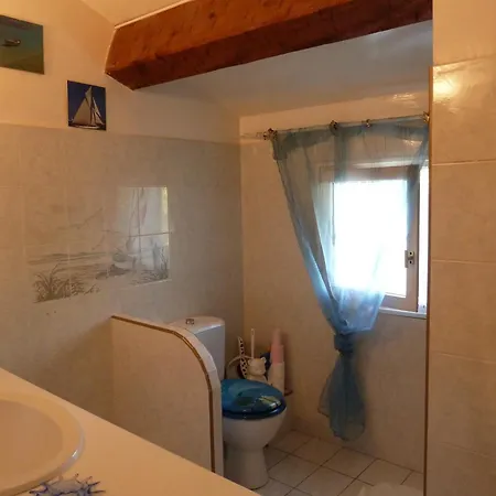 Holiday home Maison De Charme Pres De La Climatisee Saint-Cyr-sur-Mer